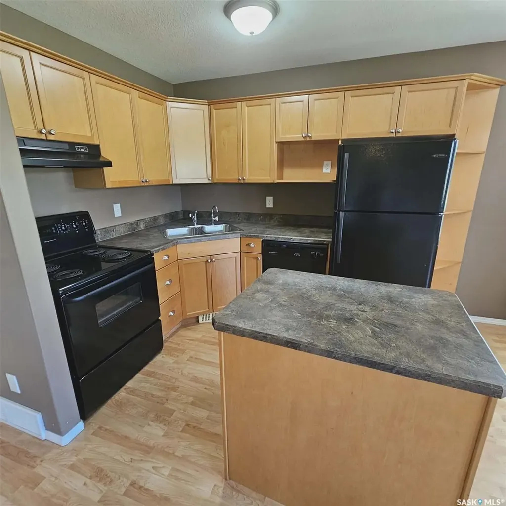 1075 Birchwood Place Regina SK S4S 7L1