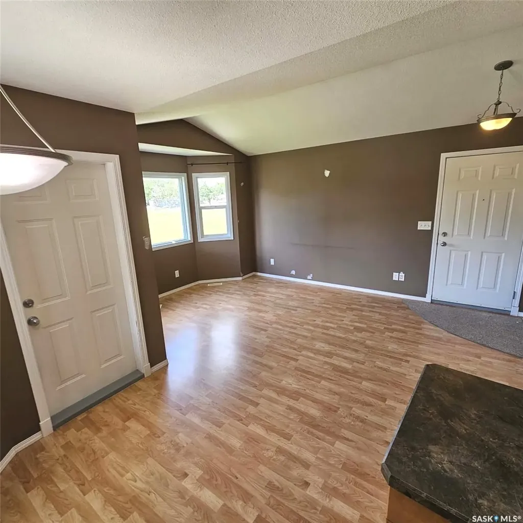1075 Birchwood Place Regina SK S4S 7L1