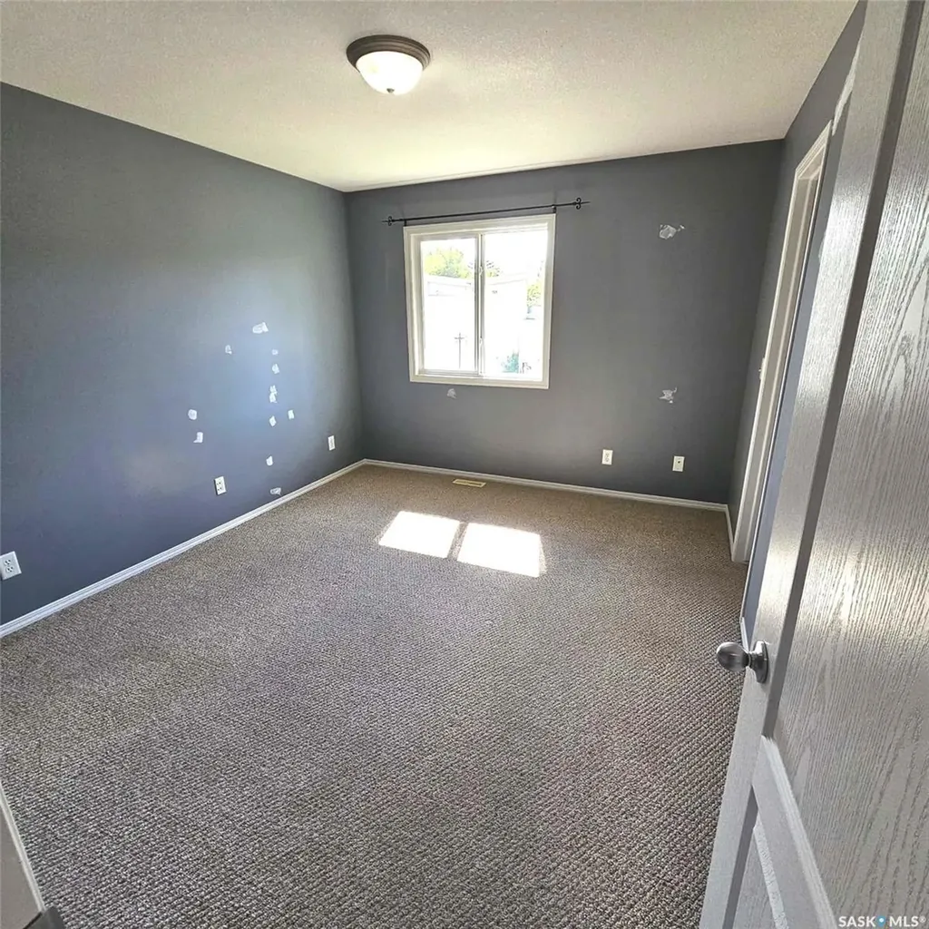 1075 Birchwood Place Regina SK S4S 7L1
