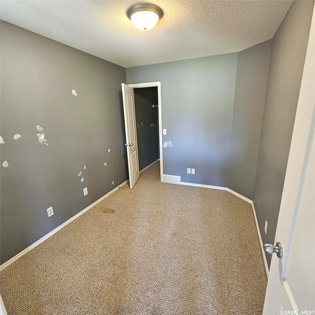 1075 Birchwood Place Regina SK S4S 7L1