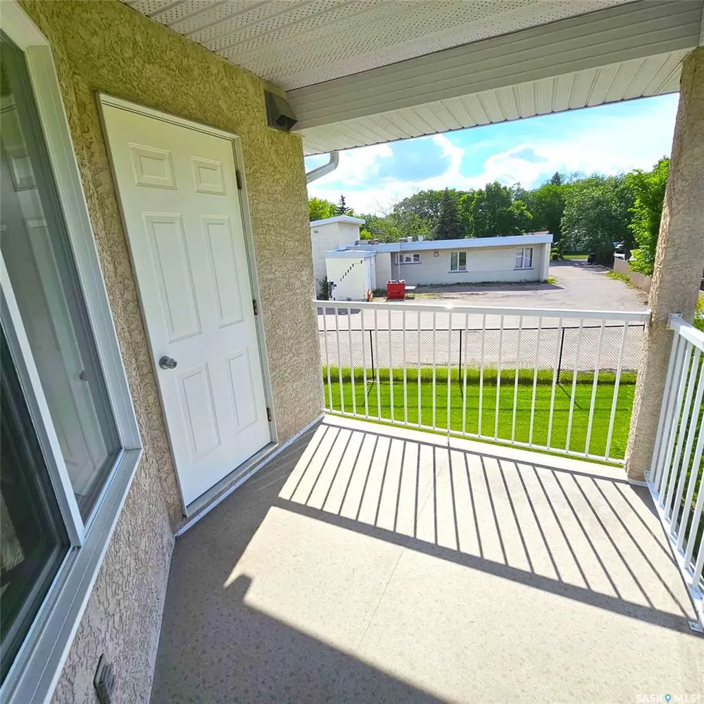 1075 Birchwood Place Regina SK S4S 7L1