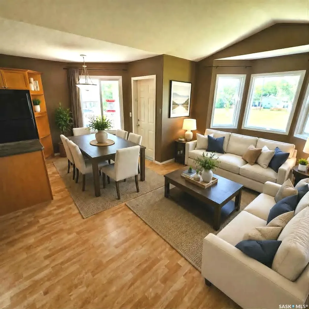 1075 Birchwood Place Regina SK S4S 7L1