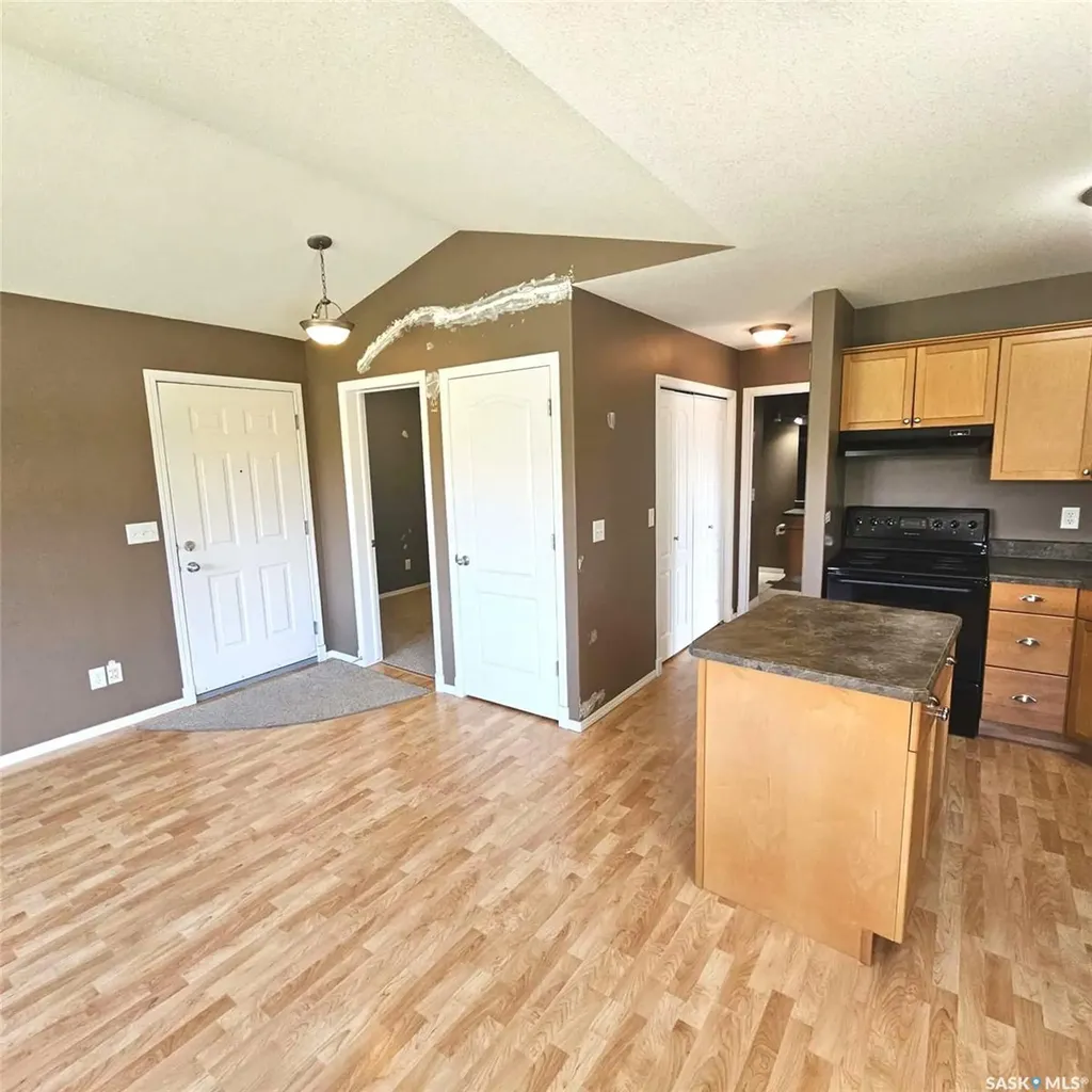 1075 Birchwood Place Regina SK S4S 7L1