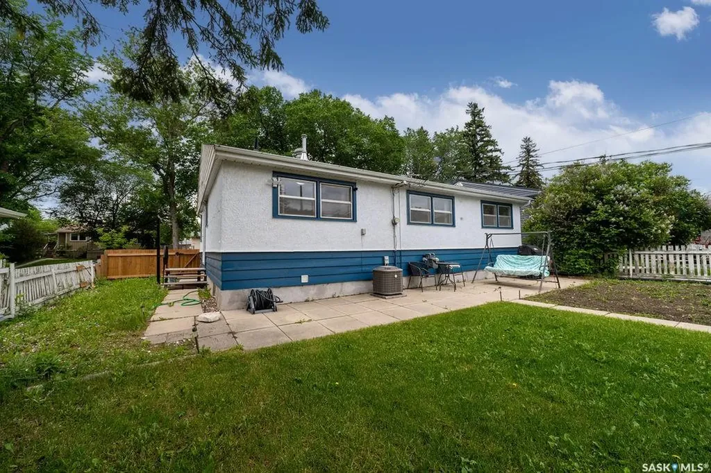 133 Halifax Street Regina SK S4R 1S7