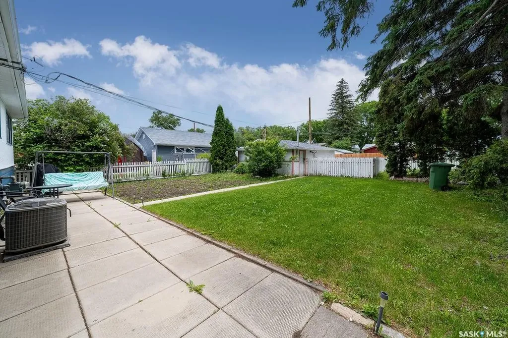 133 Halifax Street Regina SK S4R 1S7