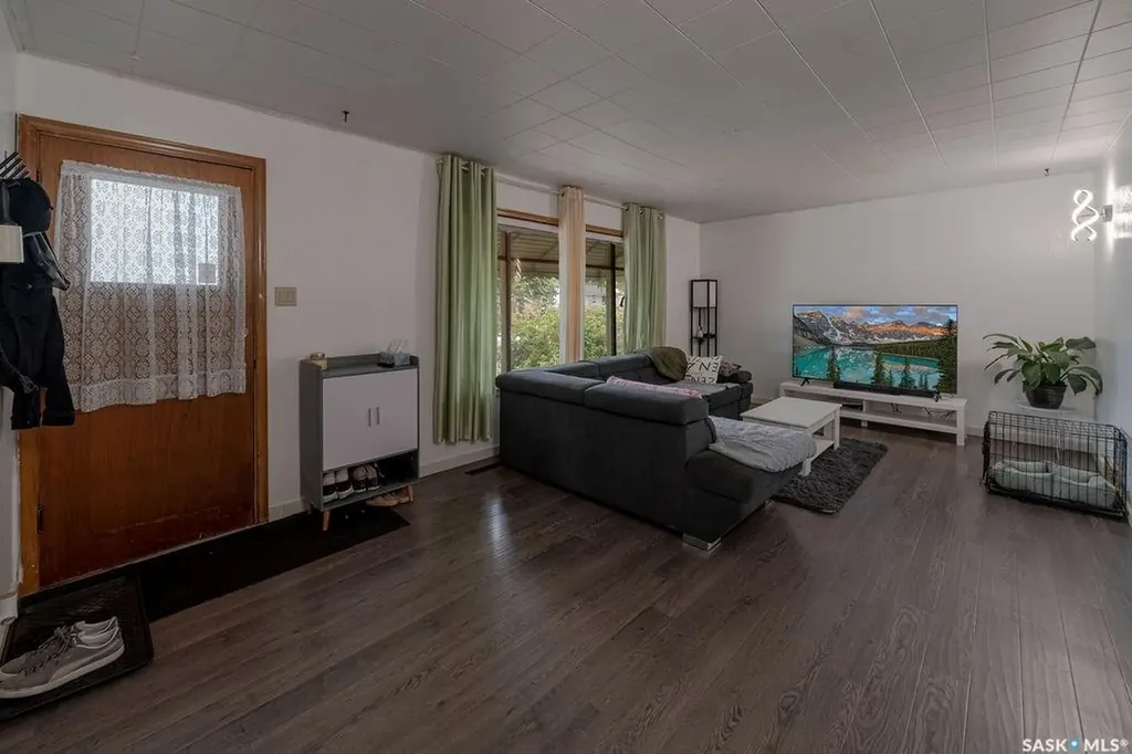 133 Halifax Street Regina SK S4R 1S7