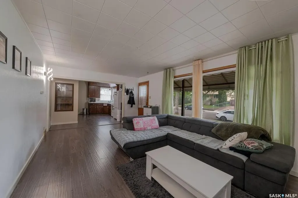 133 Halifax Street Regina SK S4R 1S7