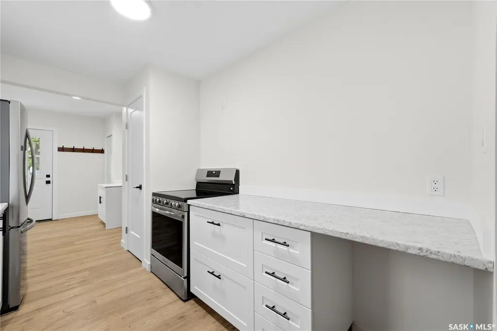 1736 Connaught Street Regina SK S4T 4T2
