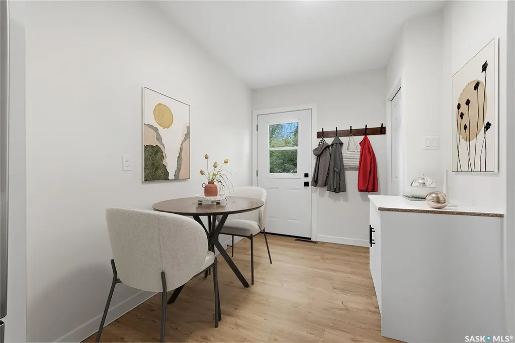 1736 Connaught Street Regina SK S4T 4T2