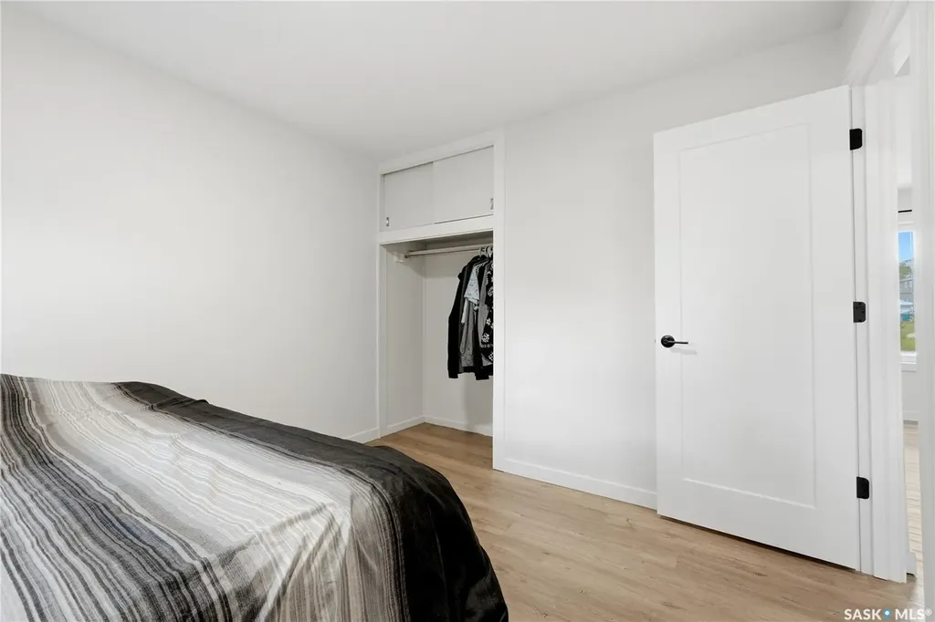 1736 Connaught Street Regina SK S4T 4T2
