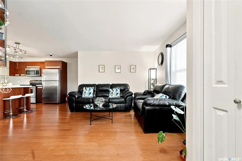 1015 Patrick Crescent Saskatoon SK S7W 0M4