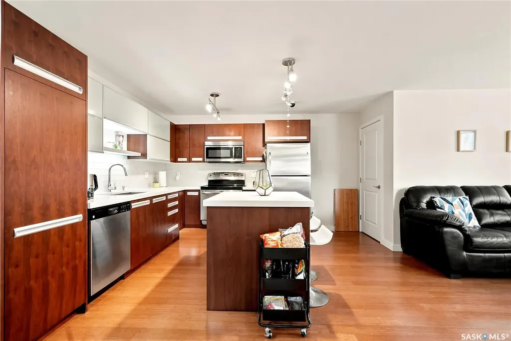1015 Patrick Crescent Saskatoon SK S7W 0M4