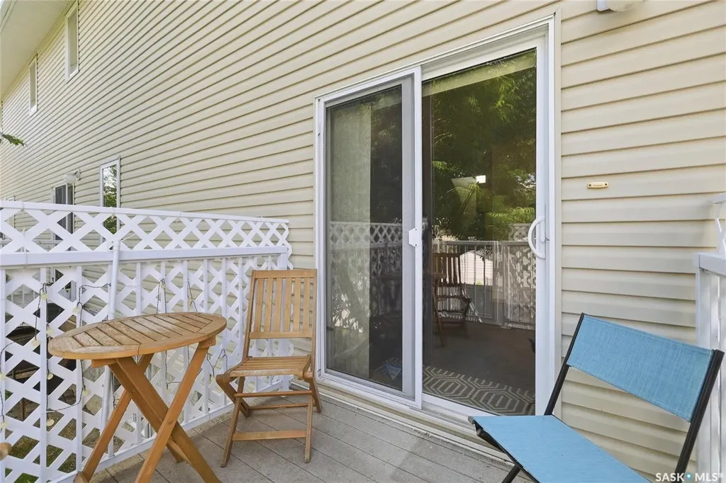 212 Mount Royal Place Regina SK S4T 7X9