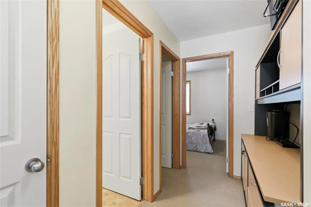 212 Mount Royal Place Regina SK S4T 7X9