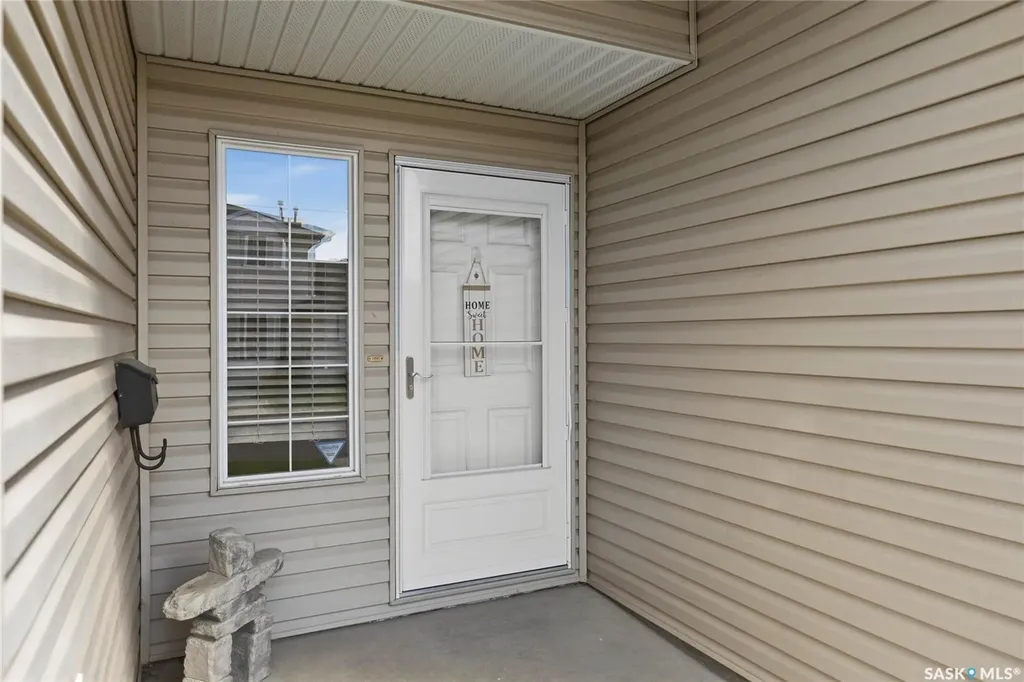 212 Mount Royal Place Regina SK S4T 7X9