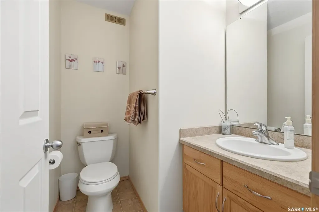 212 Mount Royal Place Regina SK S4T 7X9