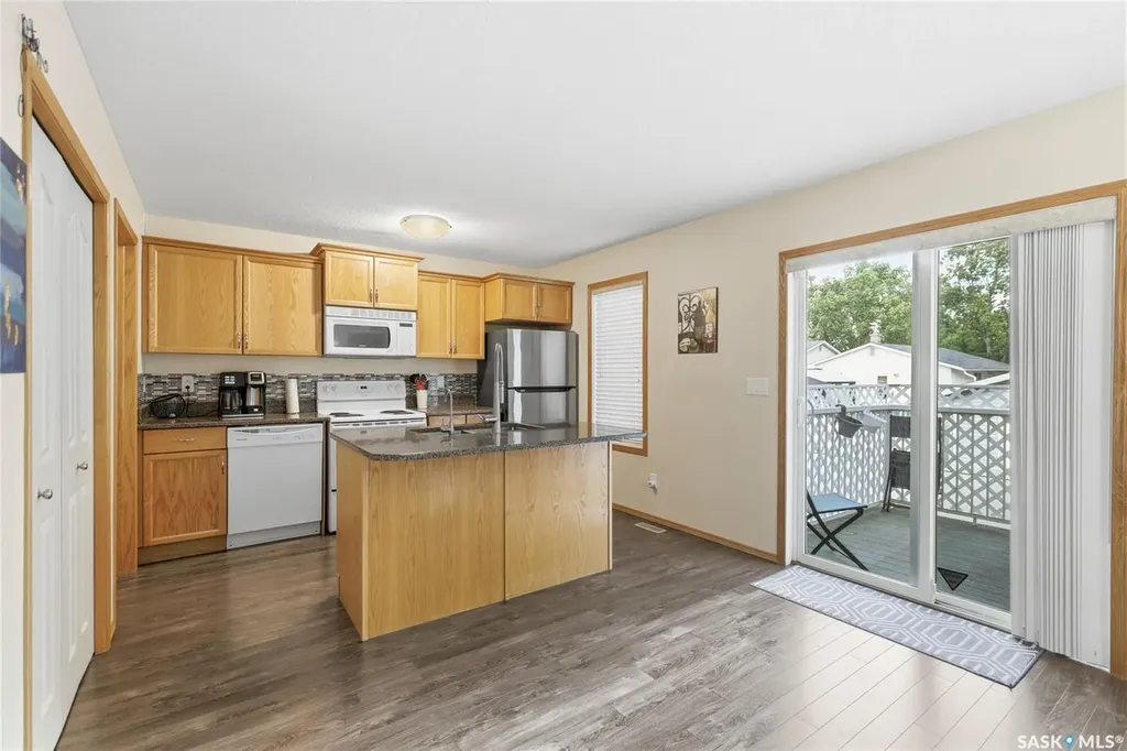 212 Mount Royal Place Regina SK S4T 7X9