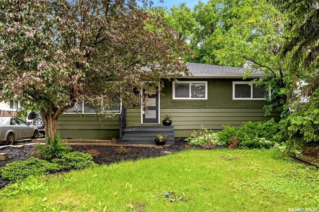 5 Darke Crescent Regina SK S4S 2W5