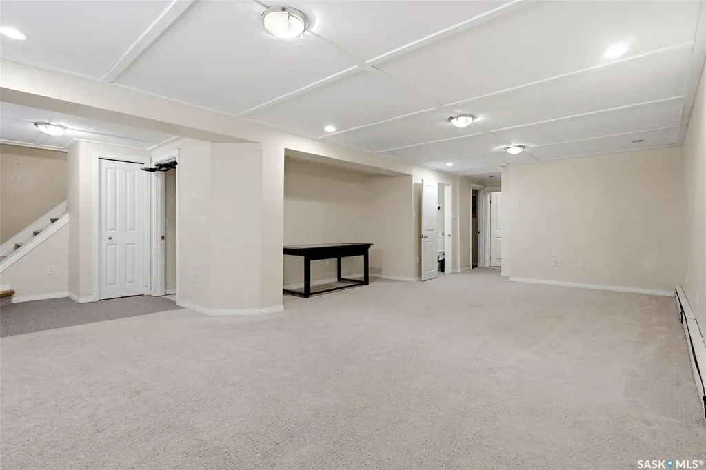 5 Darke Crescent Regina SK S4S 2W5