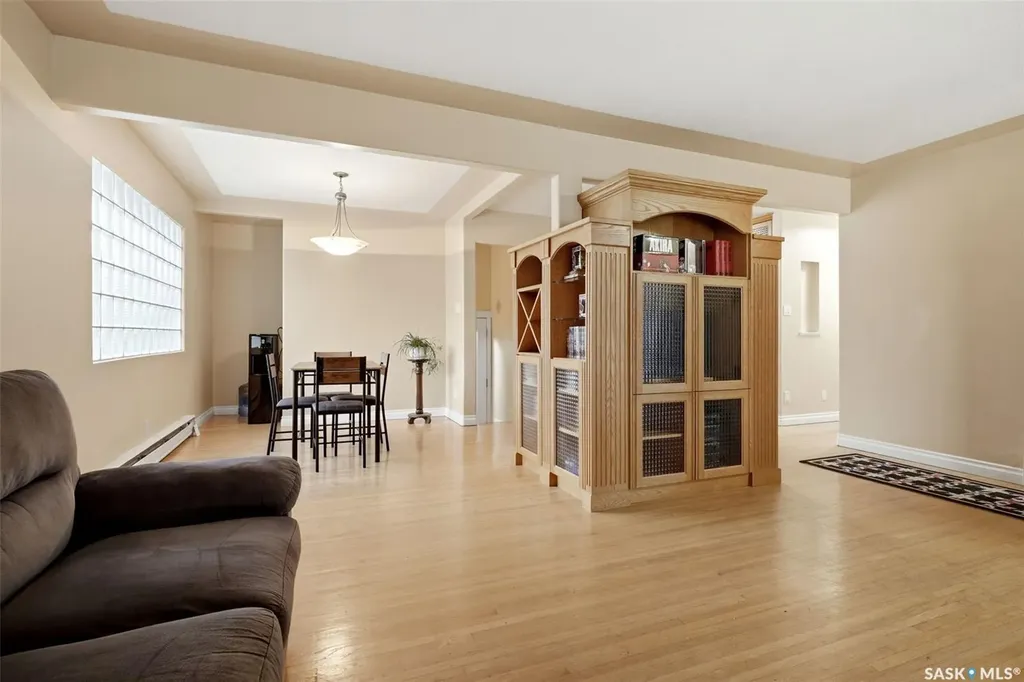5 Darke Crescent Regina SK S4S 2W5