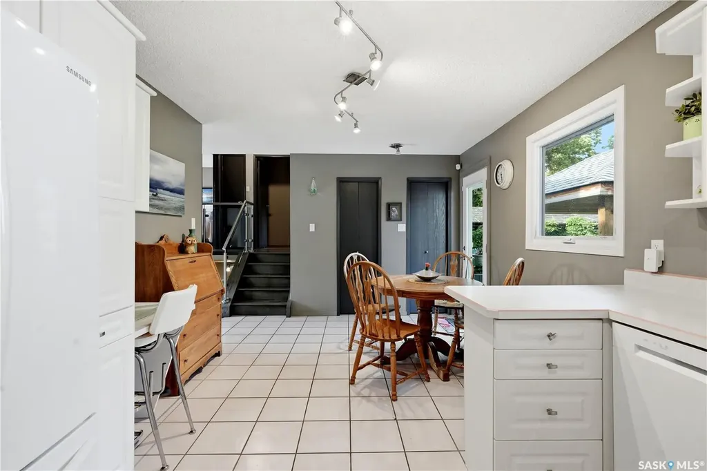 275 Wrigley Crescent Saskatoon SK S7M 4Y3
