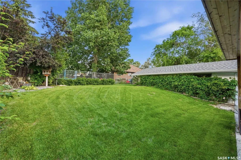 275 Wrigley Crescent Saskatoon SK S7M 4Y3