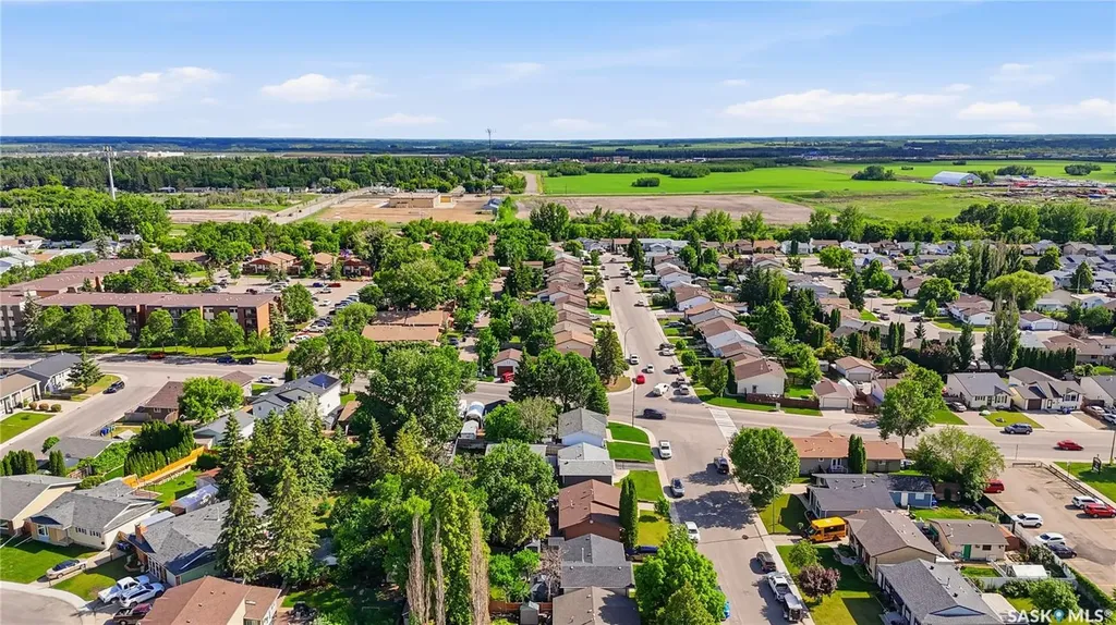 275 Wrigley Crescent Saskatoon SK S7M 4Y3