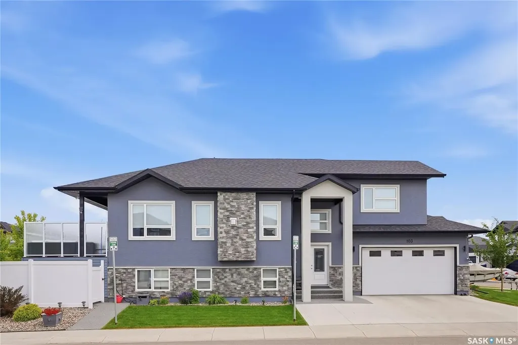 103 Barrett Street Saskatoon SK S7W 0Z6