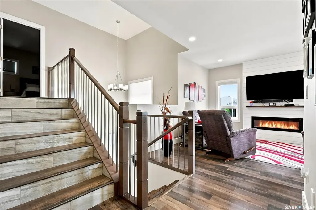 103 Barrett Street Saskatoon SK S7W 0Z6