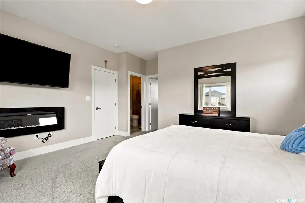 103 Barrett Street Saskatoon SK S7W 0Z6