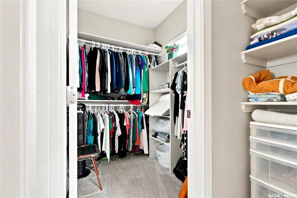 103 Barrett Street Saskatoon SK S7W 0Z6