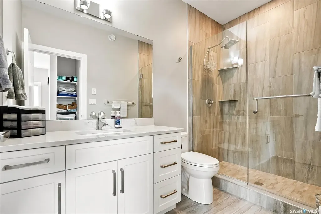 103 Barrett Street Saskatoon SK S7W 0Z6