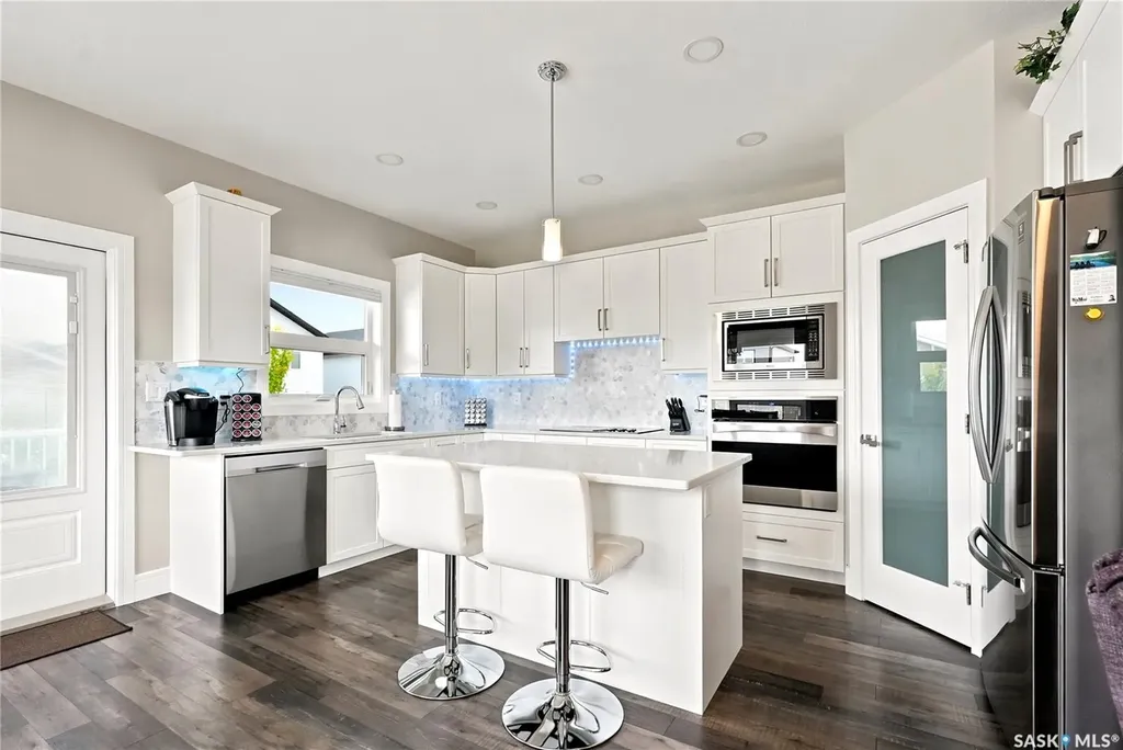 103 Barrett Street Saskatoon SK S7W 0Z6