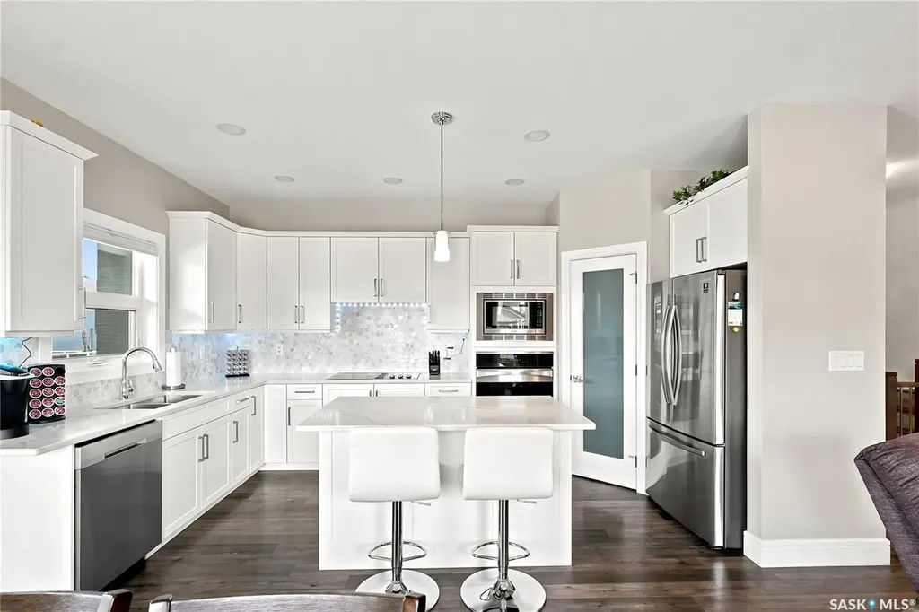 103 Barrett Street Saskatoon SK S7W 0Z6