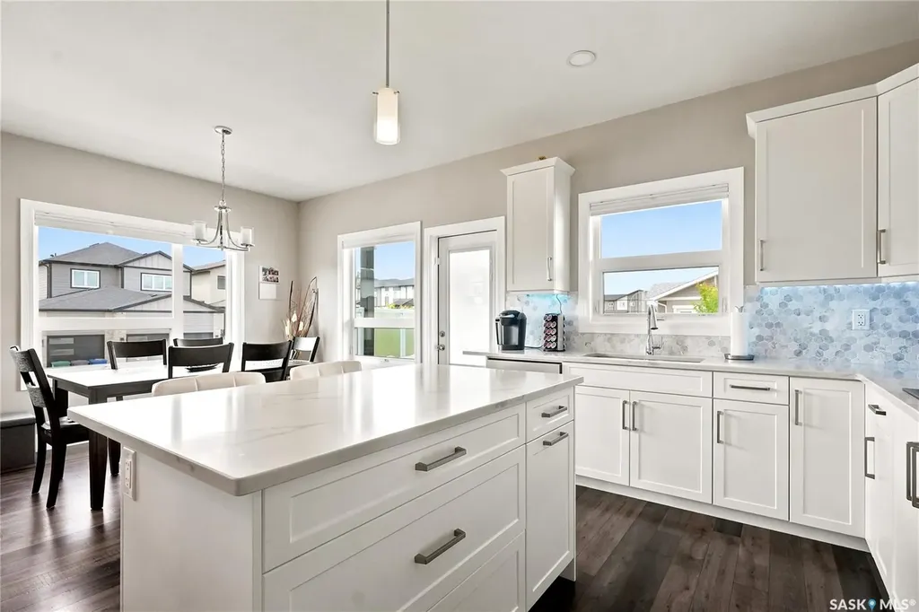 103 Barrett Street Saskatoon SK S7W 0Z6