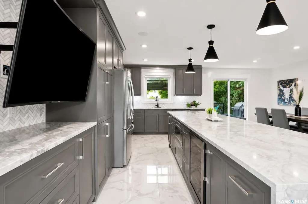 103 Mallin Crescent Saskatoon SK S7K 7W9