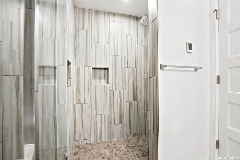 103 Mallin Crescent Saskatoon SK S7K 7W9