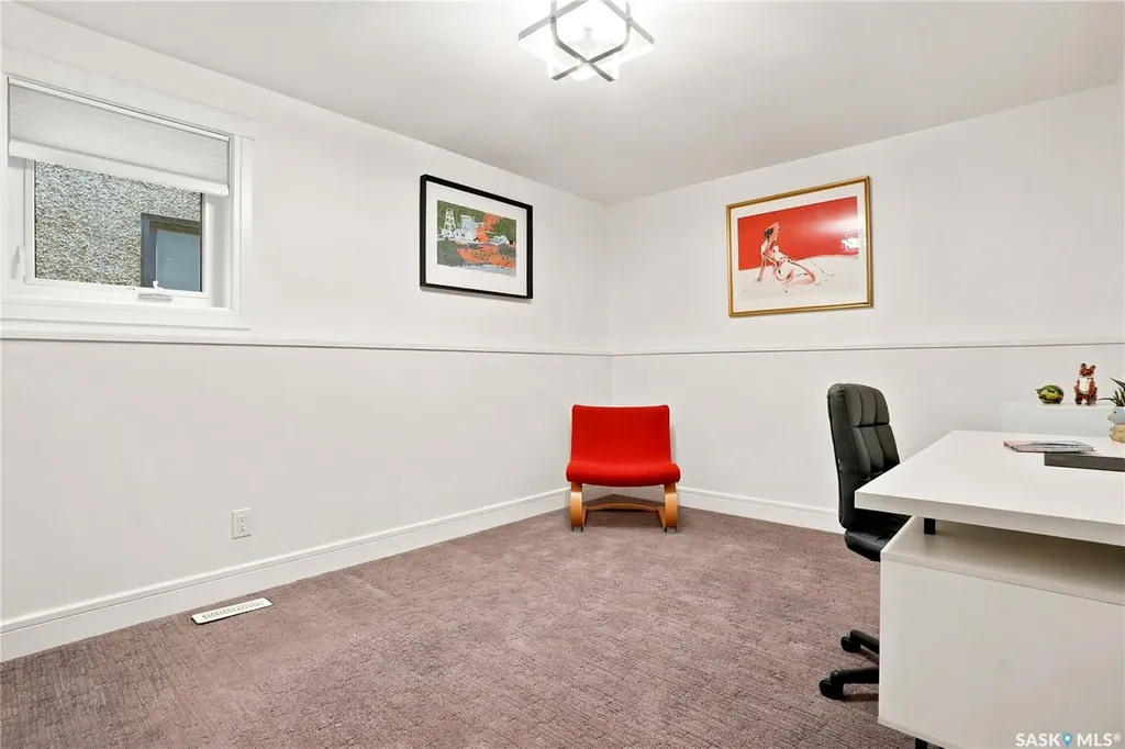 103 Mallin Crescent Saskatoon SK S7K 7W9