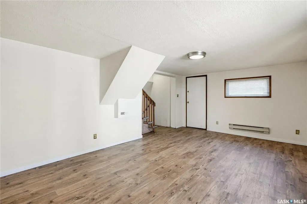100 Cruise Street Saskatoon SK S7N 2C1