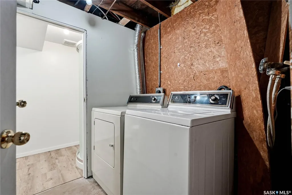 100 Cruise Street Saskatoon SK S7N 2C1