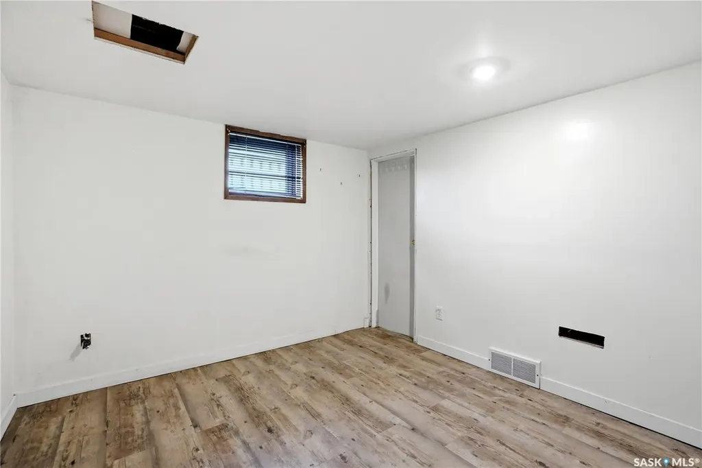 100 Cruise Street Saskatoon SK S7N 2C1