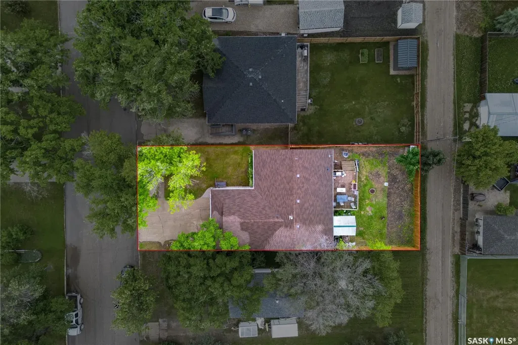 815 98th Avenue Tisdale SK S0E 1T0