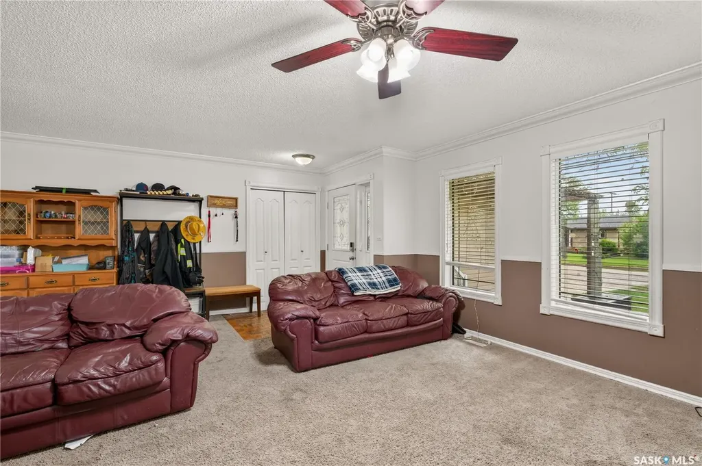 815 98th Avenue Tisdale SK S0E 1T0
