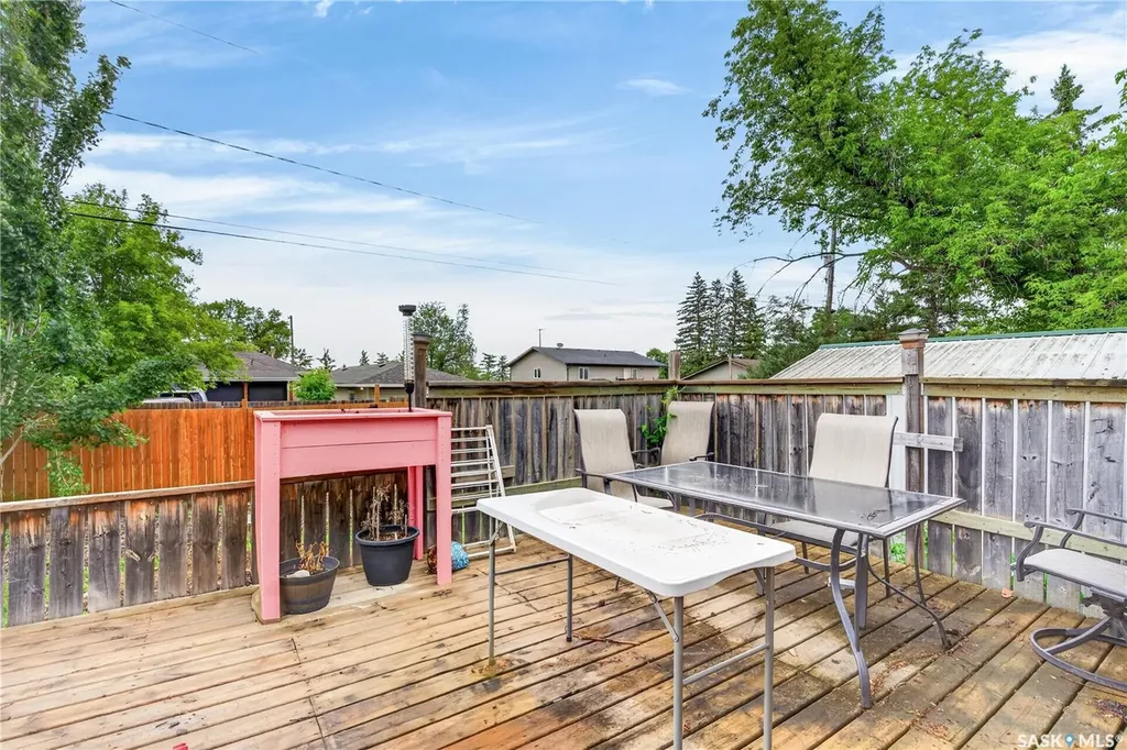 815 98th Avenue Tisdale SK S0E 1T0
