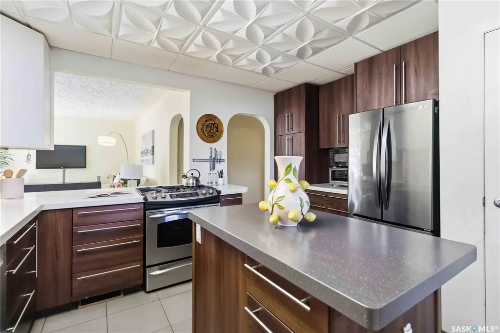 1329 14th Street E Saskatoon SK S7H 0A6