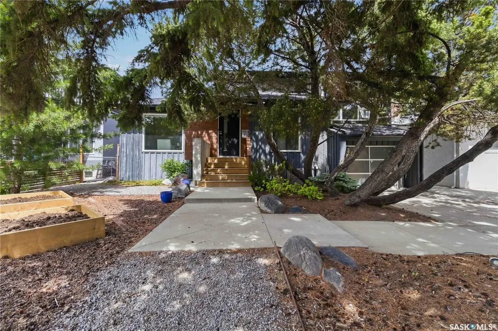 1329 14th Street E Saskatoon SK S7H 0A6
