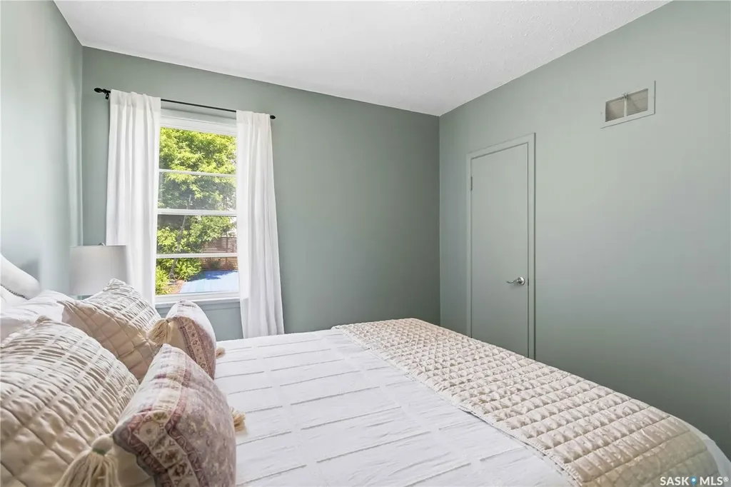 1329 14th Street E Saskatoon SK S7H 0A6