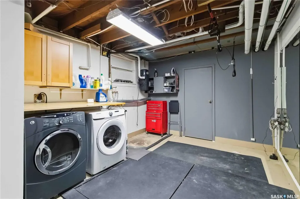 1329 14th Street E Saskatoon SK S7H 0A6