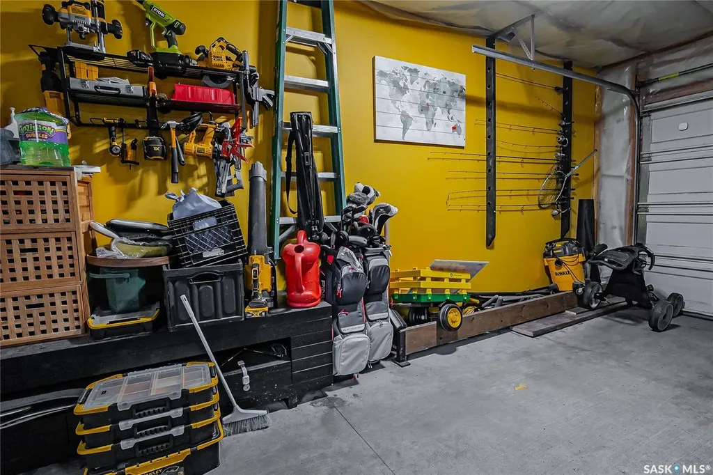 4009 Centennial Drive Saskatoon SK S7L 6R7
