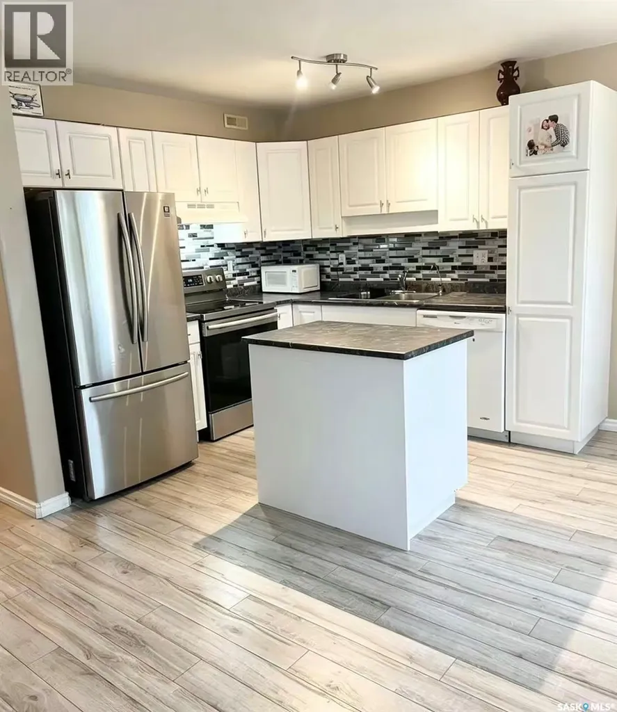 103 Banyan Crescent Saskatoon SK S7V 1G2